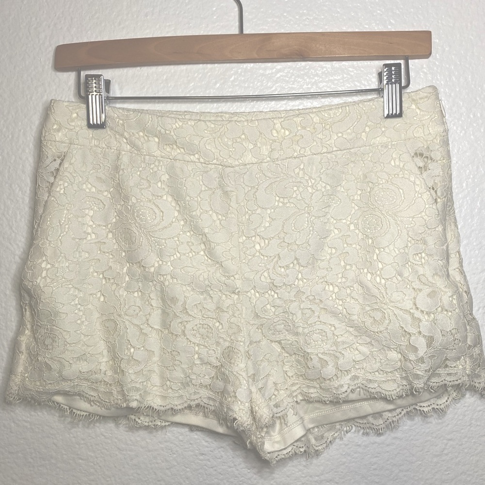 Express Off White All Lace Size 4 Mini Short